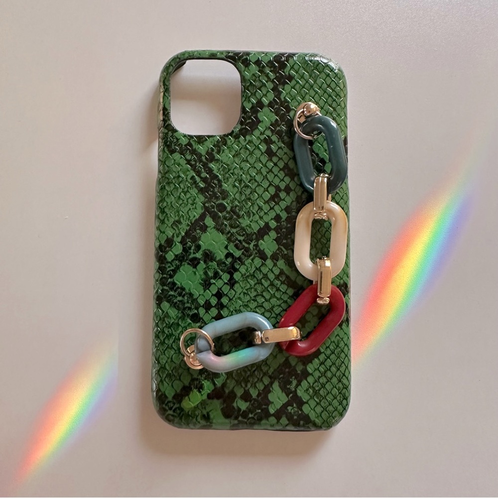 Iphone 11 Case green snakeskin with chain